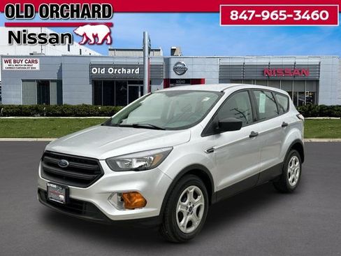Used 2018 Ford Escape S FWD image 1