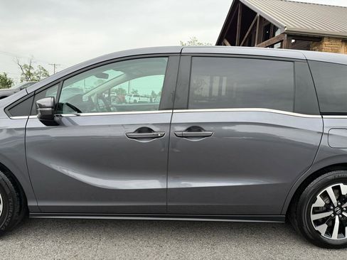 Used 2025 Honda Odyssey EX-L image 45