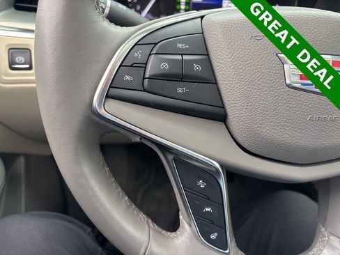 Used 2017 Cadillac XT5 Luxury w/ Driver Awareness Package image 23