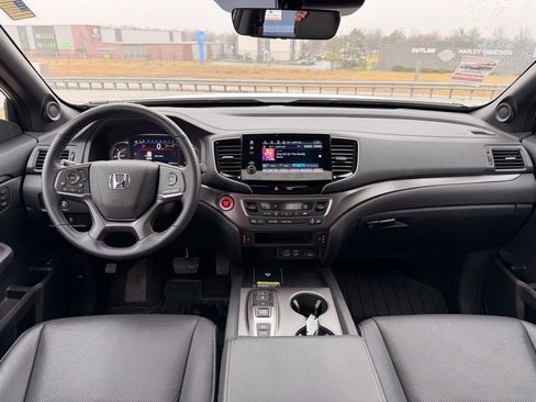 Used 2025 Honda Passport EX-L image 26