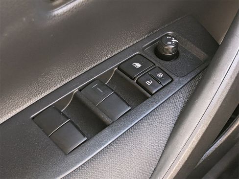 Used 2024 Toyota Corolla LE image 30