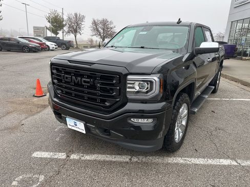 Used 2017 GMC Sierra 1500 SLT image 8