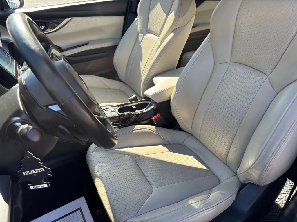 Used 2017 Subaru Impreza 2.0i Limited AWD/4WD image 12
