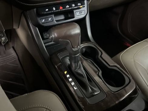 Certified 2019 GMC Canyon SLT w/ Driver Alert Package AWD/4WD image 16