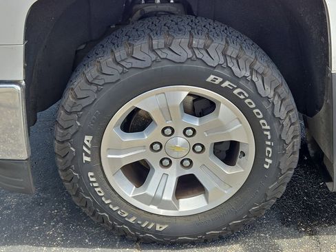 Used 2015 Chevrolet Silverado 1500 LT w/ All Star Edition AWD/4WD image 4