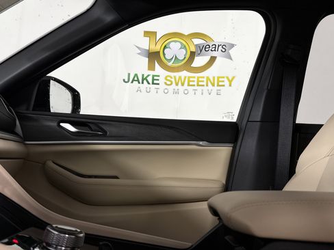 New 2025 Jeep Grand Cherokee Limited w/ Luxury Tech Group II image 28