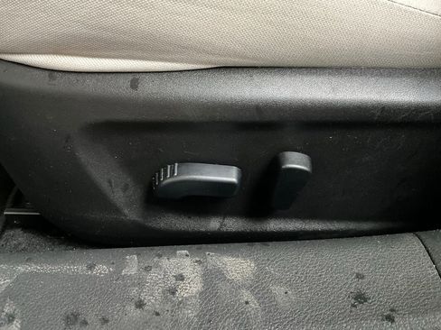 Used 2025 Nissan Altima 2.5 SV image 11