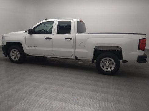 Used 2017 Chevrolet Silverado 1500 W/T w/ WT Convenience Package RWD image 3