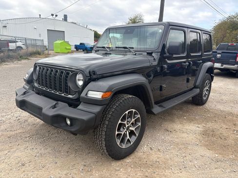 Used 2020 Jeep Wrangler Unlimited Sport image 1