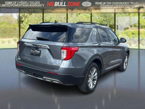 Certified 2023 Ford Explorer XLT w/ Equipment Group 202A AWD/4WD image 5