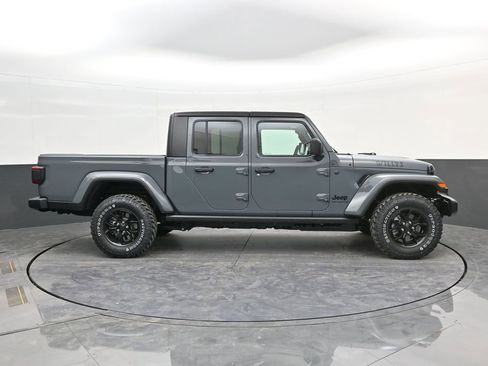 New 2026 Jeep Gladiator Willys image 8
