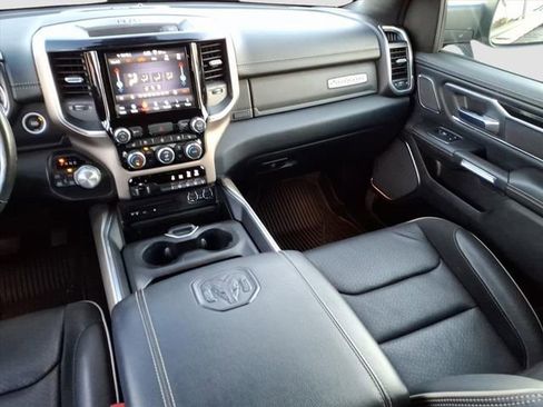 Used 2019 RAM 1500 Laramie image 7