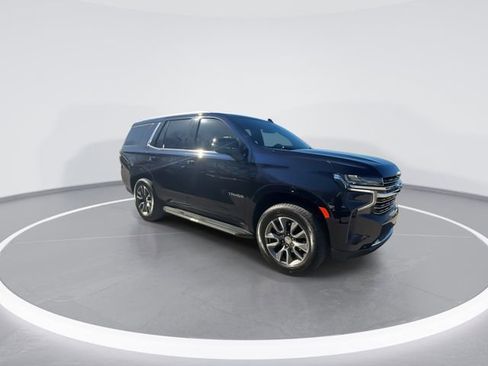 Used 2023 Chevrolet Tahoe LT w/ LT Signature Package image 2