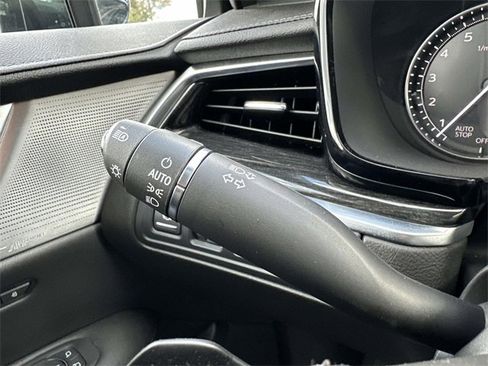 Certified 2022 Cadillac XT5 Premium Luxury image 69