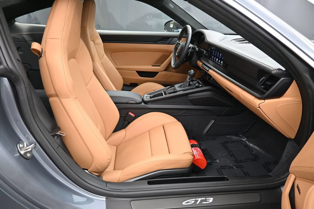 Certified 2026 Porsche 911 GT3 RWD image 30