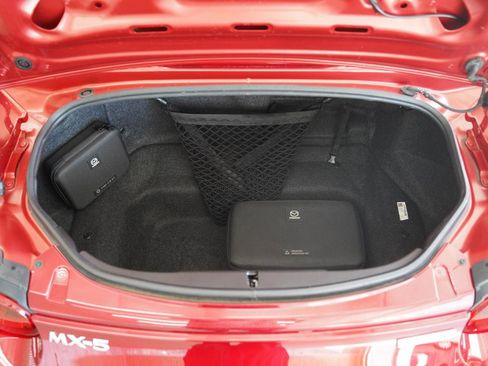 Used 2023 MAZDA MX-5 Miata Grand Touring image 35