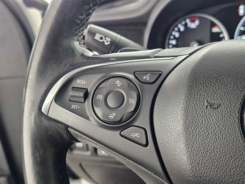 Used 2019 Buick LaCrosse Avenir w/ Driver Confidence Package II image 27