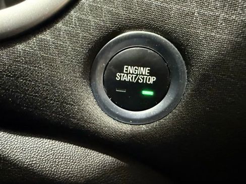 Used 2024 Chevrolet Malibu LT image 37