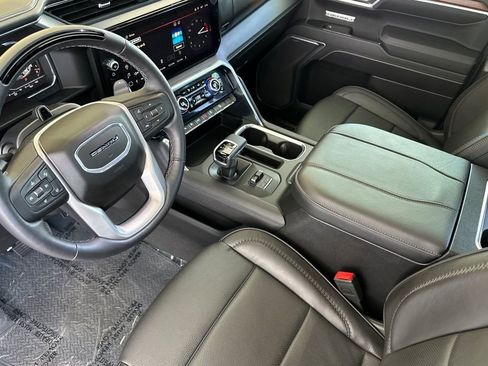 Used 2025 GMC Sierra 1500 Denali AWD/4WD image 10