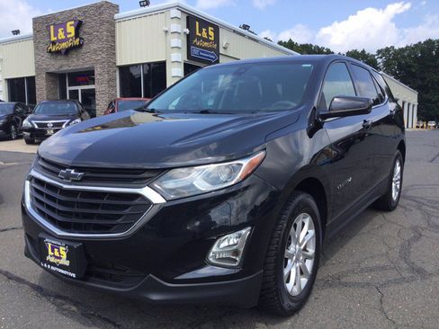 Used 2020 Chevrolet Equinox LT AWD/4WD image 1