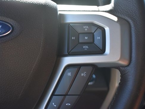 Used 2020 Ford F150 King Ranch w/ Equipment Group 601A Luxury AWD/4WD image 23