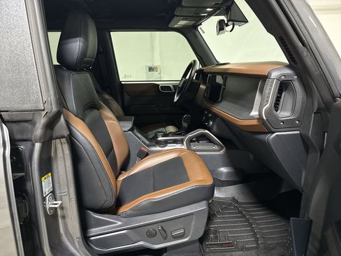 Used 2024 Ford Bronco Outer Banks AWD/4WD image 22