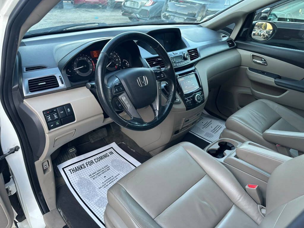 Used 2014 Honda Odyssey Touring image 11