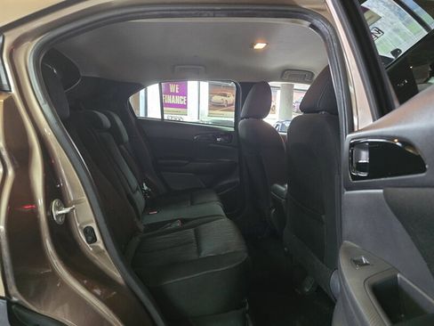 Used 2019 Mitsubishi Eclipse Cross SE image 16