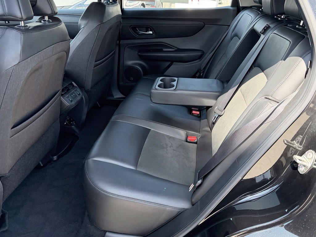 Certified 2023 Nissan Ariya FWD image 21