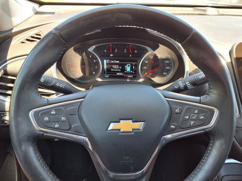 Used 2016 Chevrolet Malibu LT FWD image 13