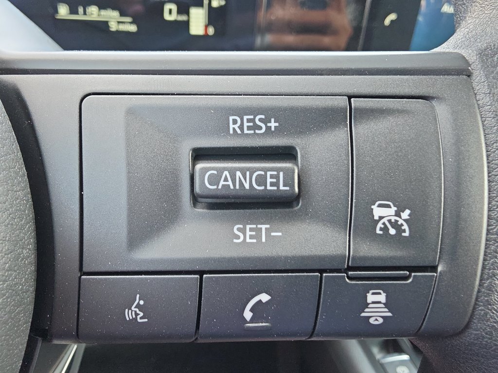 New 2027 Nissan Kicks SV FWD image 32