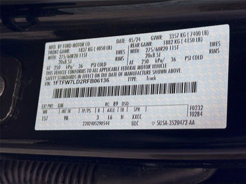 Used 2024 Ford F150 Platinum image 33