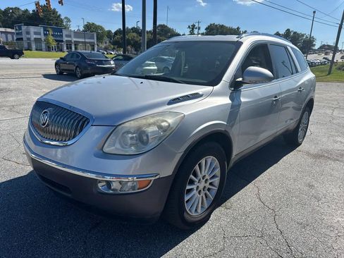 Used 2012 Buick Enclave Leather FWD image 3