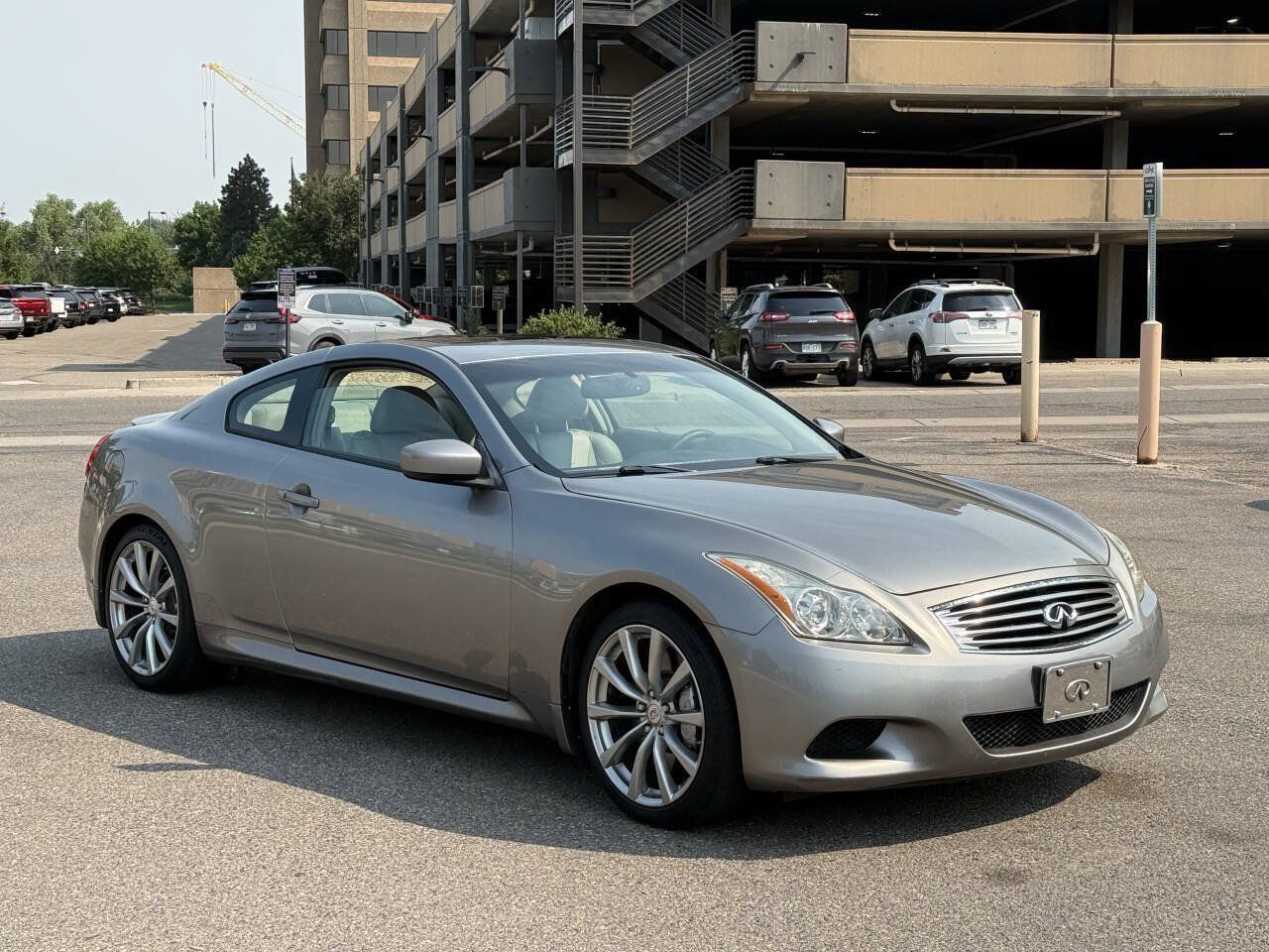Used 2008 INFINITI G37 Sport w/ Premium Pkg RWD image 5