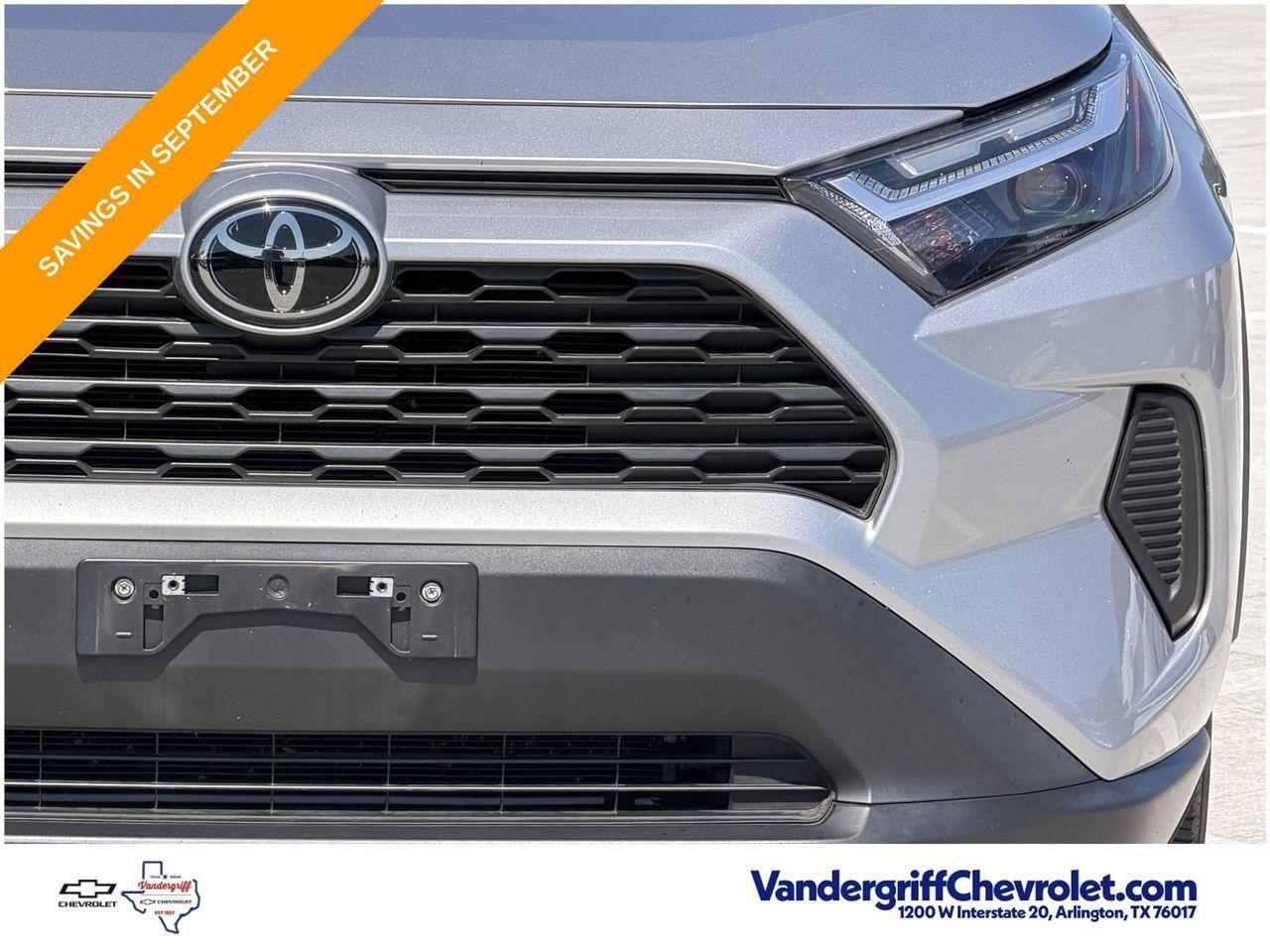 Used 2024 Toyota RAV4 LE FWD image 8
