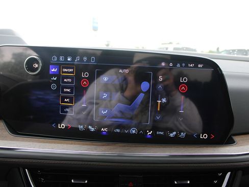 New 2026 Chevrolet Tahoe High Country AWD/4WD image 55