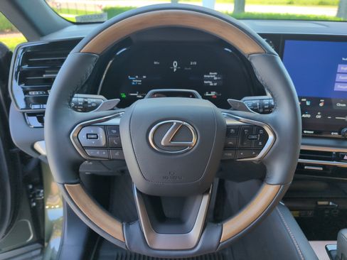 Used 2026 Lexus RX 350h w/ Convenience Package AWD/4WD image 18