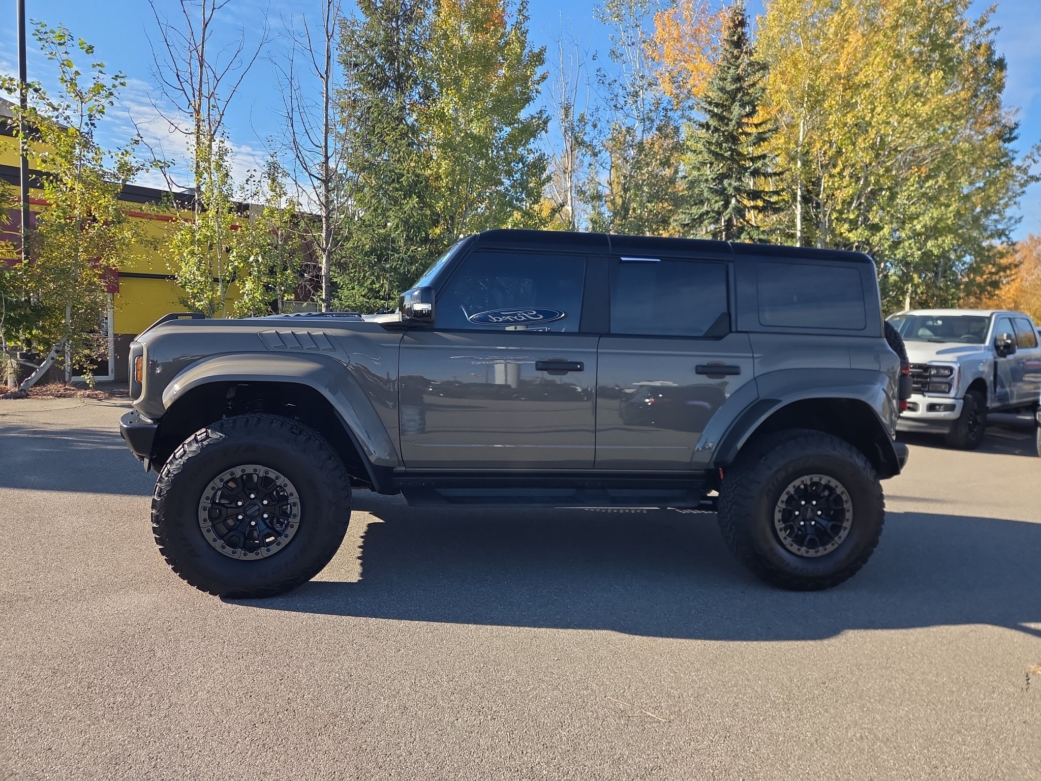 Used 2025 Ford Bronco Raptor AWD/4WD image 5