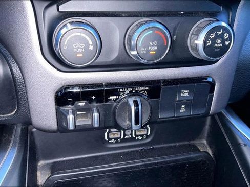 Used 2022 RAM 1500 Big Horn w/ Trailer Tow Group image 24