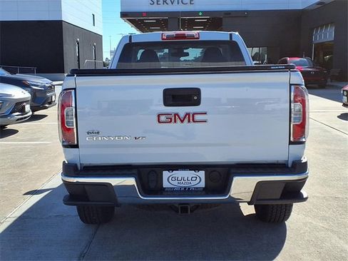 Used 2018 GMC Canyon W/T w/ Convenience Package image 6
