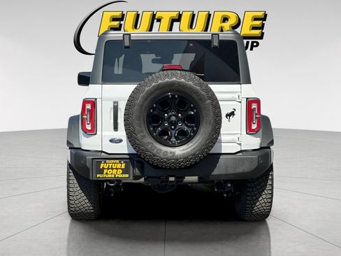 Certified 2024 Ford Bronco Wildtrak AWD/4WD image 4