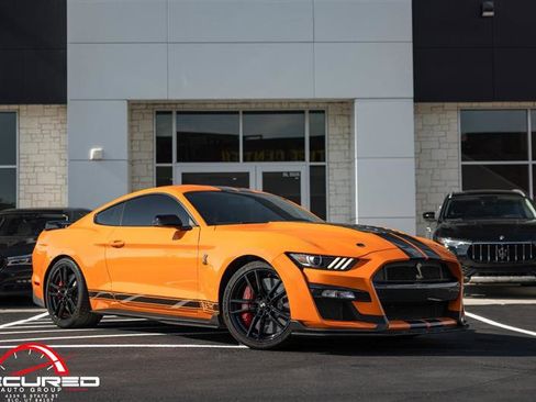 Used 2020 Ford Mustang Shelby GT500 w/ Technology Package image 18