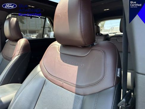 Certified 2023 Ford Explorer Platinum w/ Technology Package AWD/4WD image 19