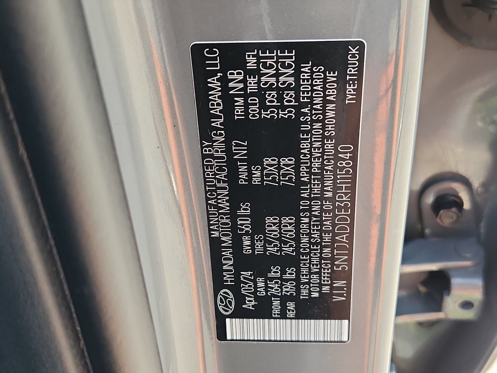 Used 2024 Hyundai Santa Cruz SE AWD/4WD image 18