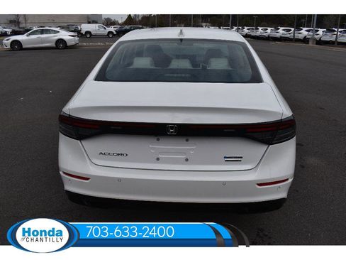 New 2026 Honda Accord Hybrid Touring image 6