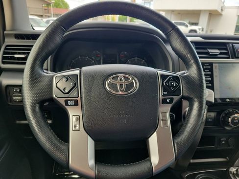 Used 2024 Toyota 4Runner SR5 Premium AWD/4WD image 17