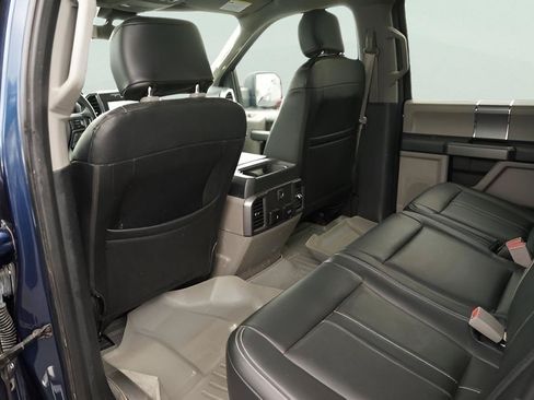 Used 2019 Ford F150 XLT w/ Equipment Group 302A Luxury RWD image 11