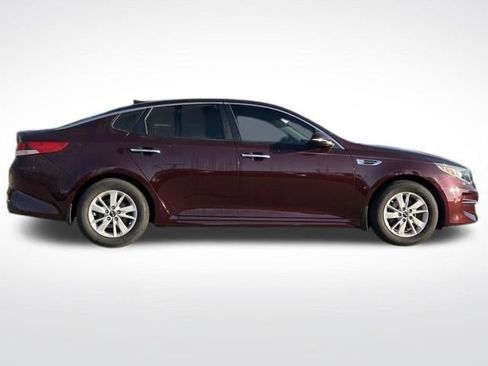 Used 2017 Kia Optima LX image 13