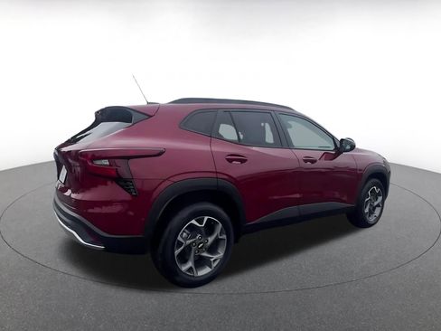 Used 2025 Chevrolet Trax LT image 15