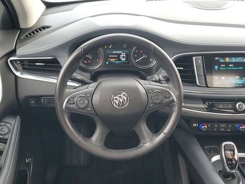 Certified 2018 Buick Enclave Essence FWD image 14
